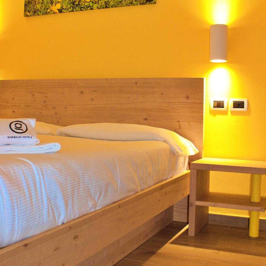 Gh Hotel Monzoni Pozza di Fassa Bagian luar foto