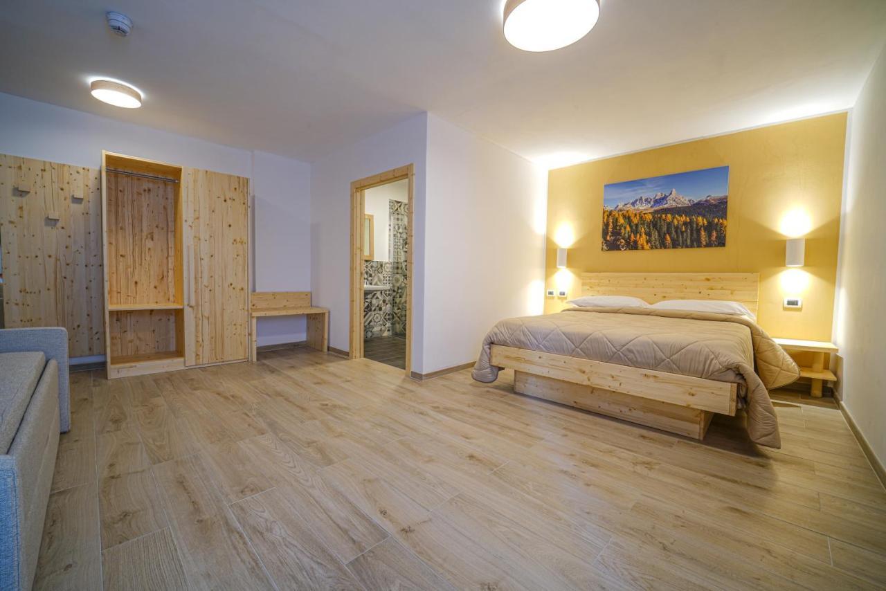 Gh Hotel Monzoni Pozza di Fassa Bagian luar foto